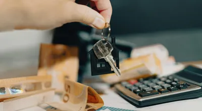 Bill Ackman's Buying Call Amid Iran War Chaos: Brilliant or Tone-Deaf?
