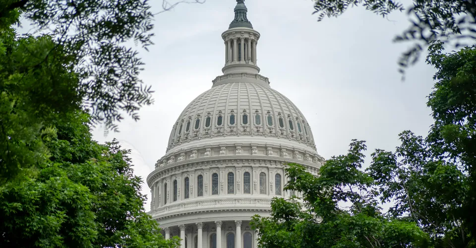The Capitol's Trust Problem Isn't Going Away